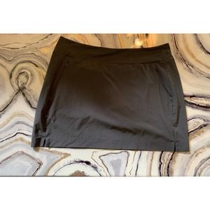 Athleta size 16 mini akirt